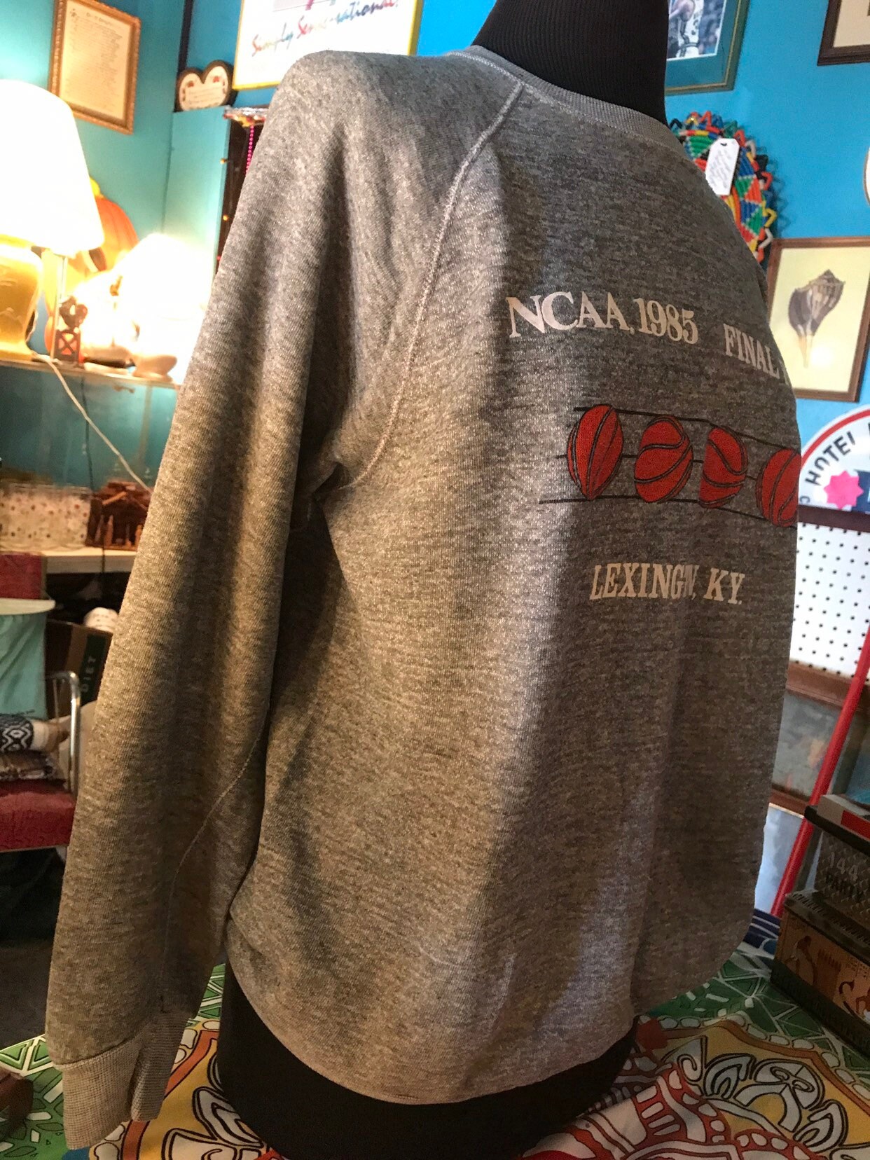 Vintage Lexington Kentucky NCAA 1986 Sweatshirt. NCAA Kentucky ...