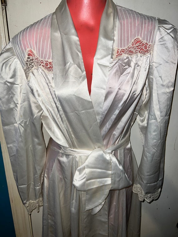 Vintage Christian Dior Satin Robe. Champagne Robe… - image 2