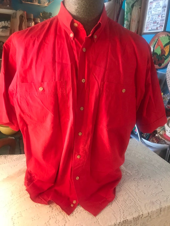 Chemise pour homme vintage. Chemise à manches courtes rouge Christian Dior  pour homme. Rouge Christian Dior Monsieur à manches courtes bouton vers le  bas de la chemise. Taille M - Etsy France