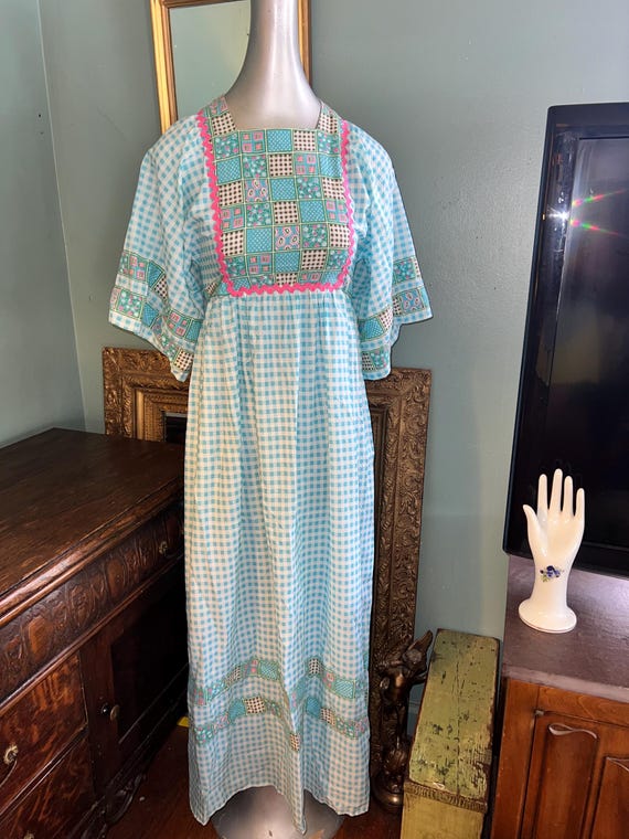 Vintage Gingham House Dress. Housecoat, Loungewear, Costume