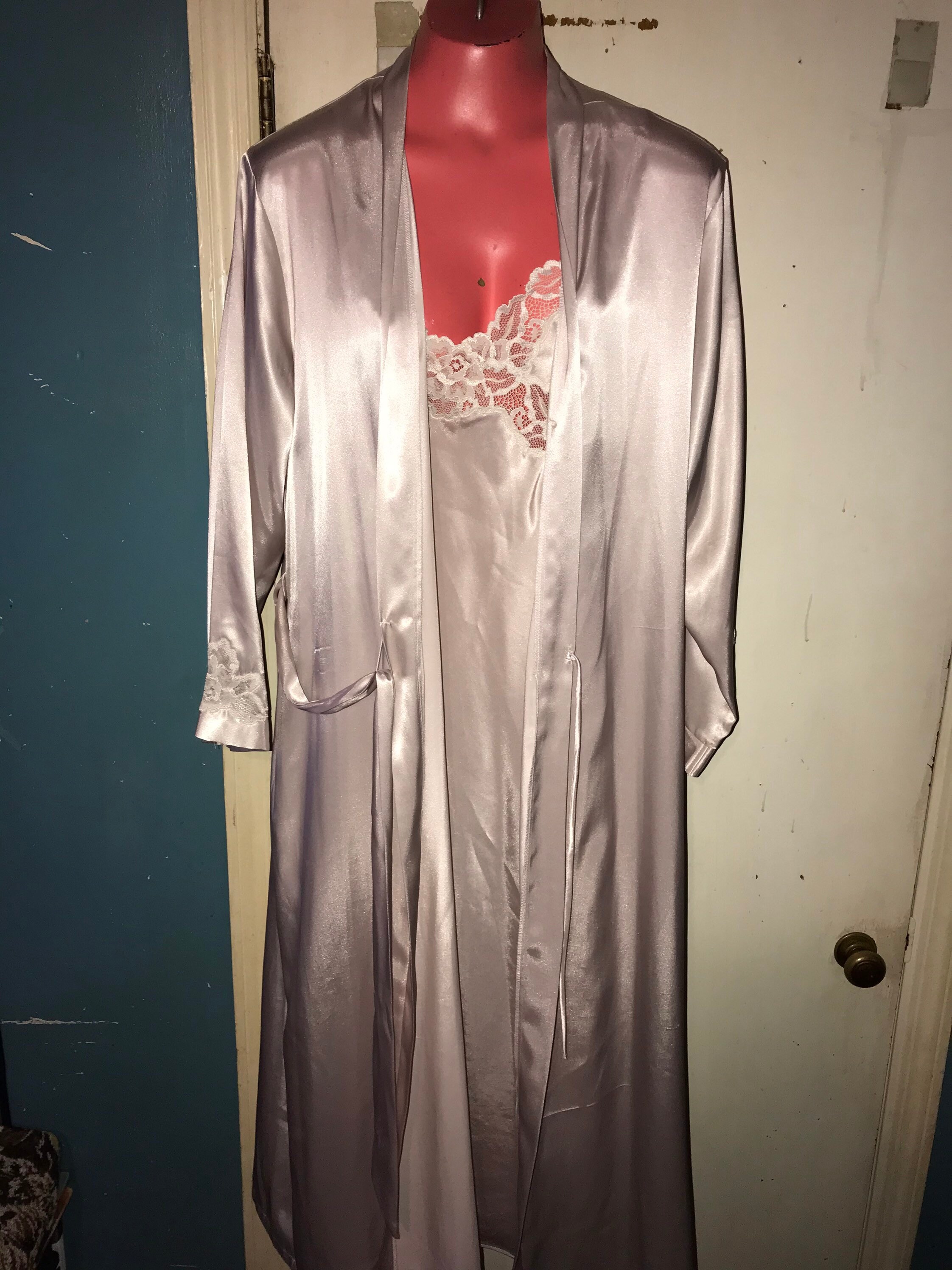 halston nightgown