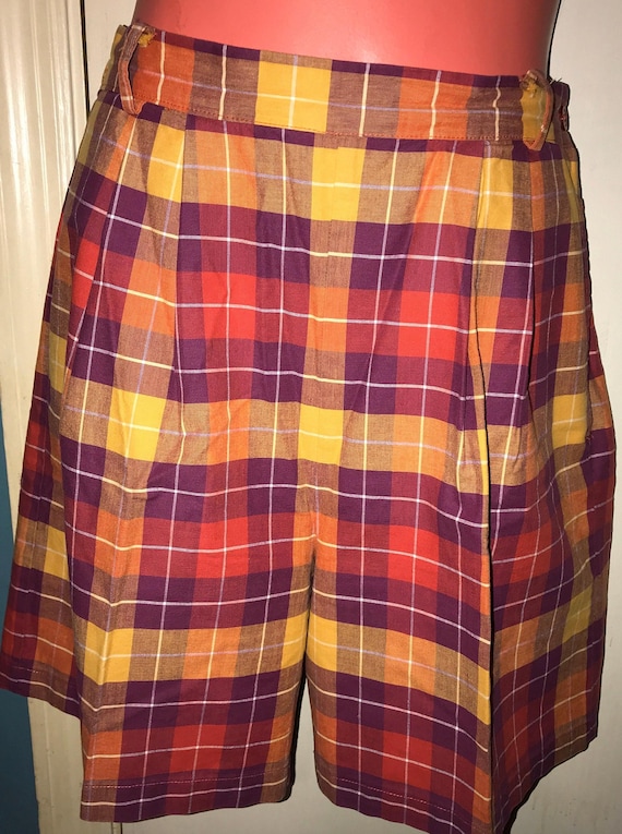 Vintage 1990’s High Waist Long Plaid Shorts, Size Medium