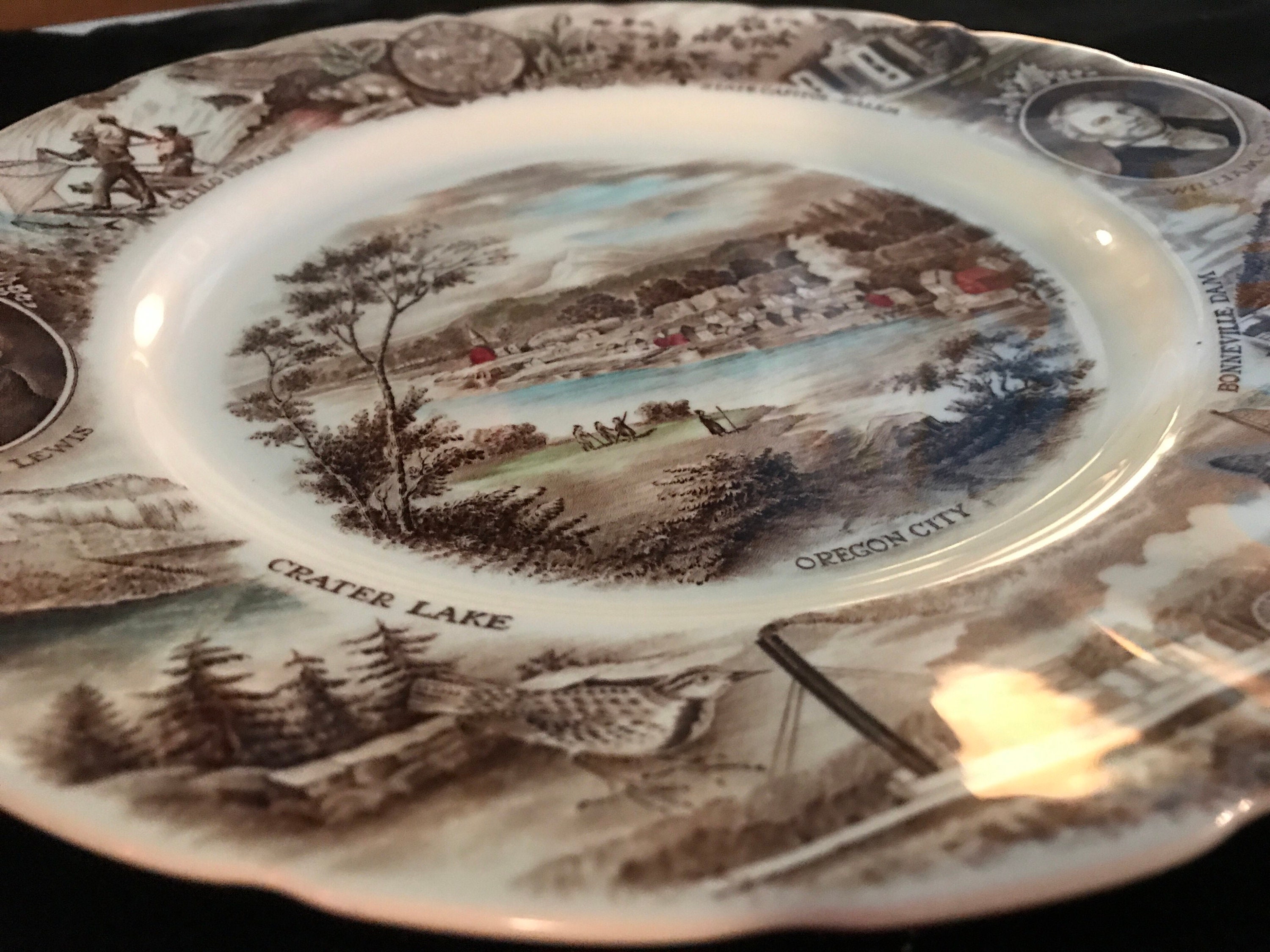 Vintage Oregon State Plate. Vintage Johnson Brothers Oregon Plate