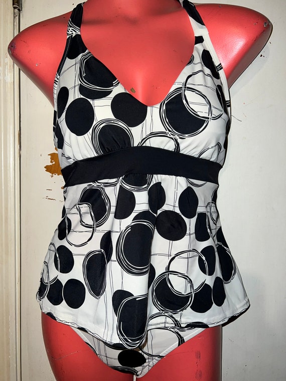 Vintage Black and White Tankini Swimsuit. White Wi