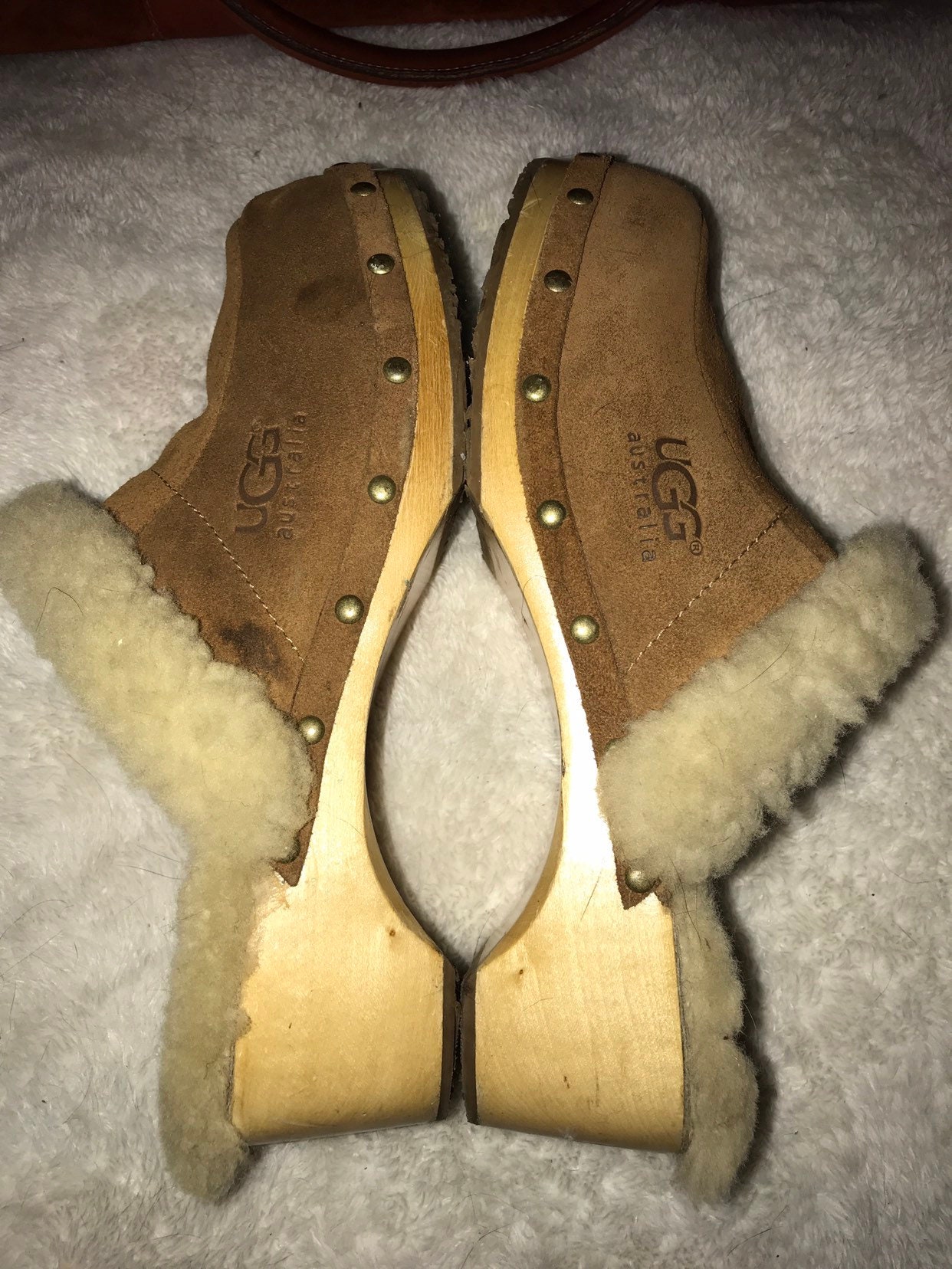 ugg wooden clogs