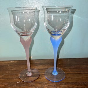 Set of Two Wineglass - Etsy