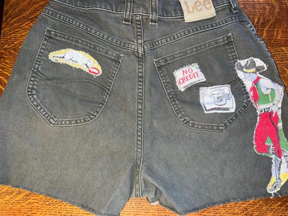 Vintage 90’s Upcycled Lee Jean Shorts, Retro Kitty Cat Cowboy, Size 10