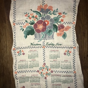 Vintage 1985 Irish Linen Tea Towel, Calendar Towel