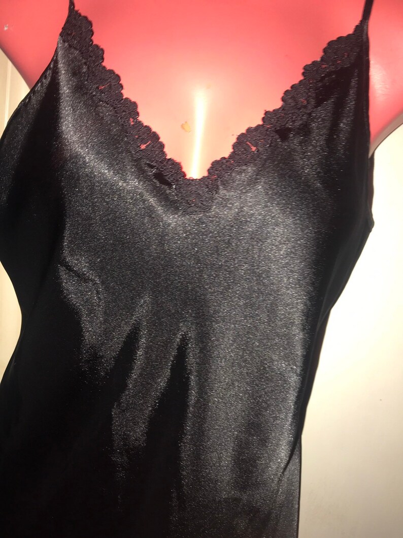 Size Medium Vintage Black Nightgown Jones New York Nightgown Vintage Short Black Nightgown Floral Lace Nightie
