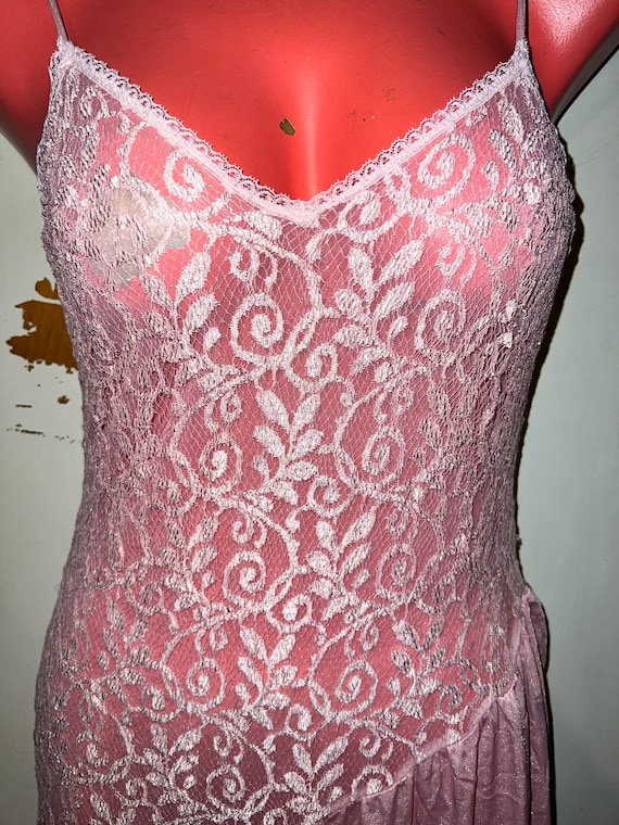 Vintage Pink Nightgown. Pink Nightgown. Pink and … - image 2