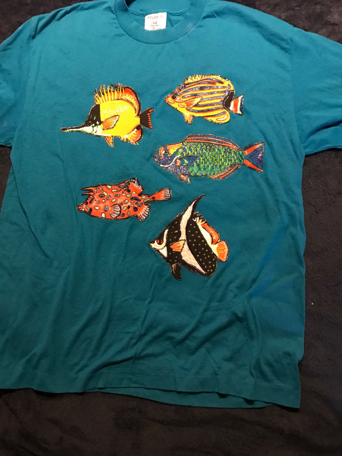 Vintage Tshirt. Fish Shirt. Vintage Puffy Paint Fish Tshirt.