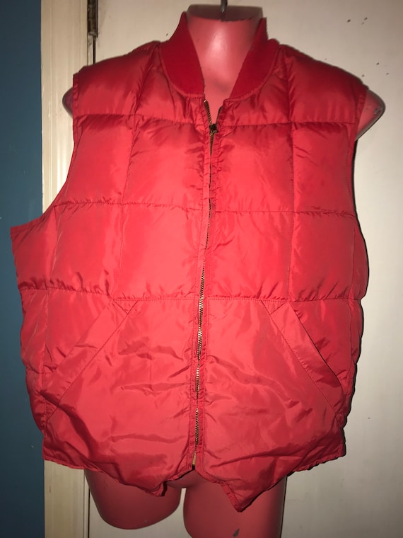 Vintage 70s Eddie Bauer Red Puffy Vest. Goose Down