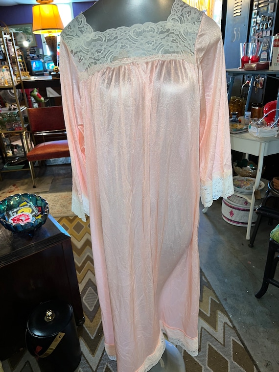 vintage 70s nightgown and Gem