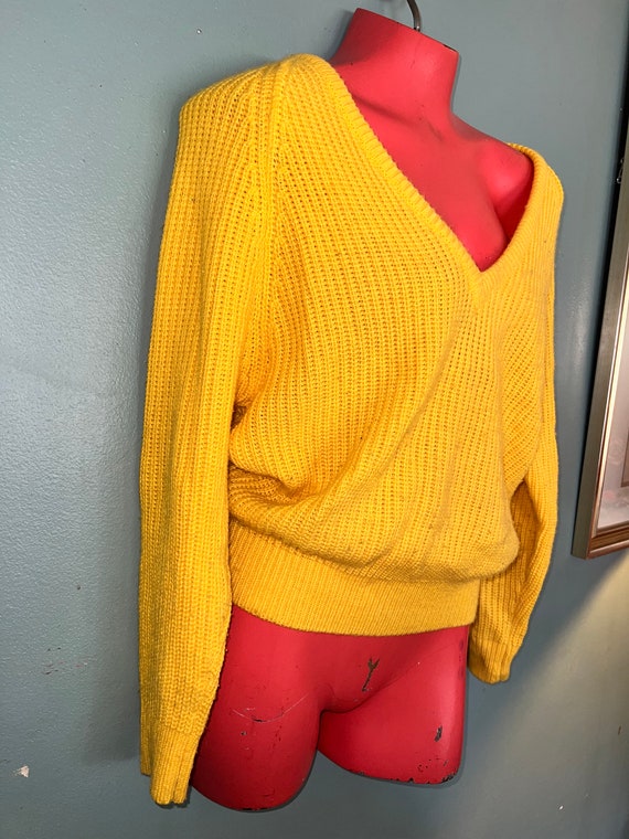 Vintage 1980’s Yellow Sweater. Yellow Sleeveless … - image 2