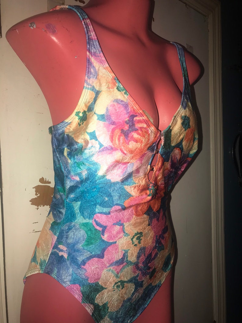 Vintage 1980's Swimsuit. Vintage Colorful Floral Swimsuit. Bathing Suit. 1980's Floral Bathing Suit. Size 12 image 3