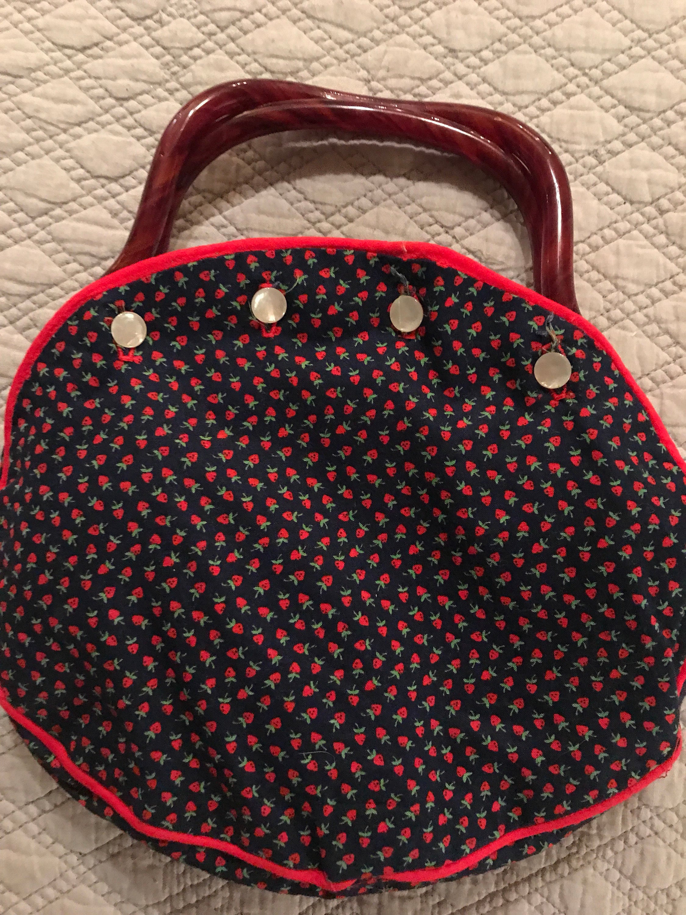 Vintage Bermuda Bag With Lucite Handle. Delanthe. Vintage Bermuda Purse