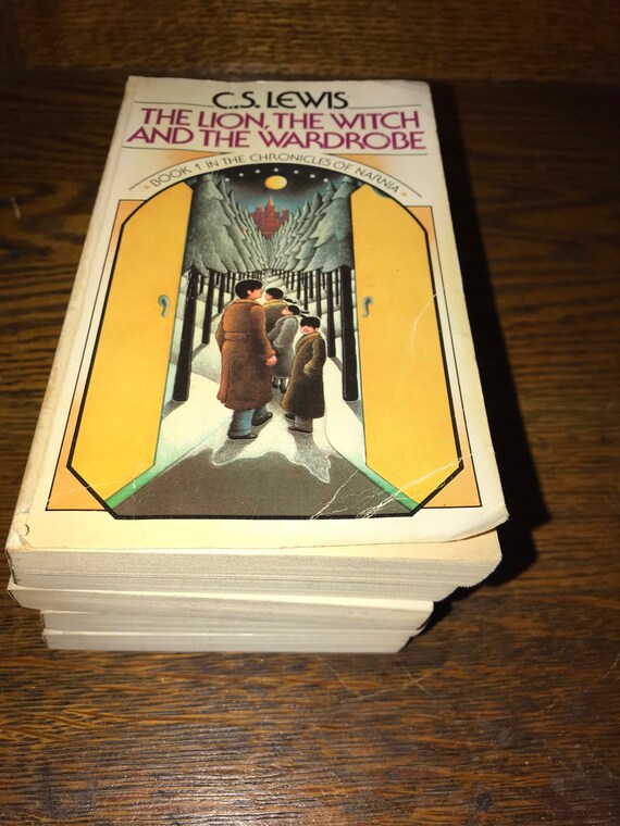 Vintage 70's C.S. Lewis Chronicles of Narnia Paperback Books