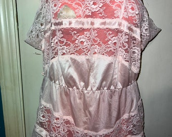 Vintage Pink Teddy Lingerie. Vintage Pale Pink Lace Teddy. Lace Nightie. Short One Piece Lingerie. Movie Costume, Size Large