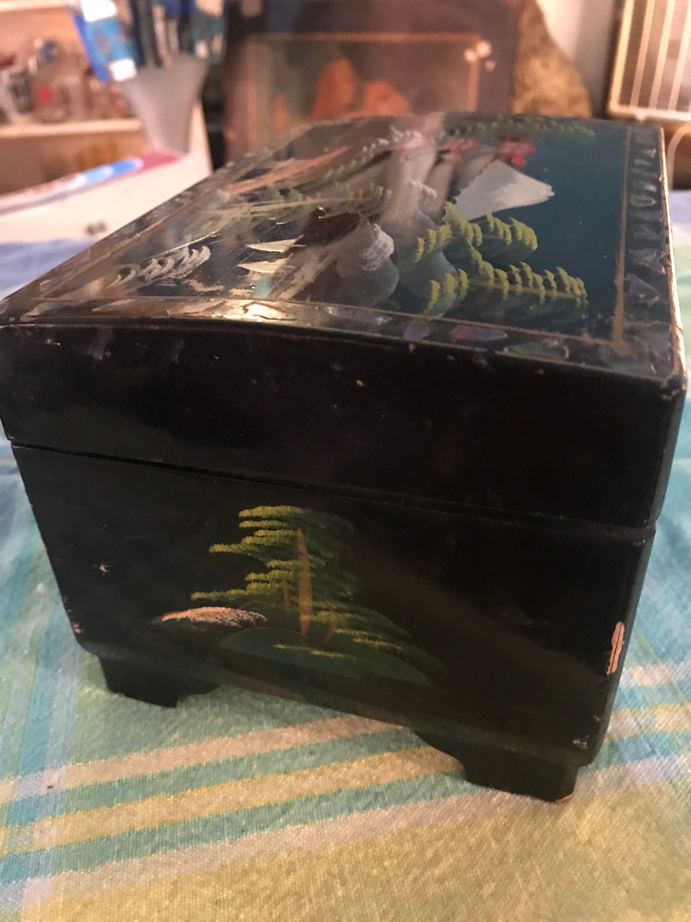 Vintage Asian Jewelry Box. Vintage Music Black Lacquer Box. World War