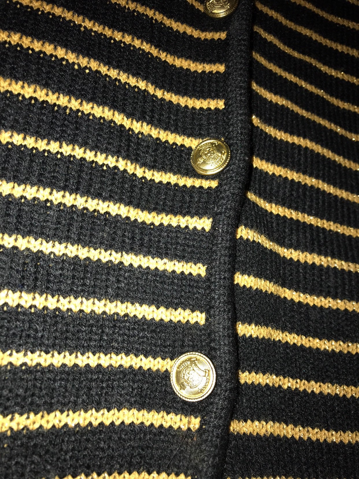 ho sweater