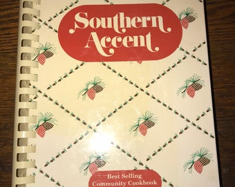 Vintage Southern Accent Cookbook. Arkansas Cookbook. Vintage Cookbook. 1993 Southern Living Hall of Fame Edition