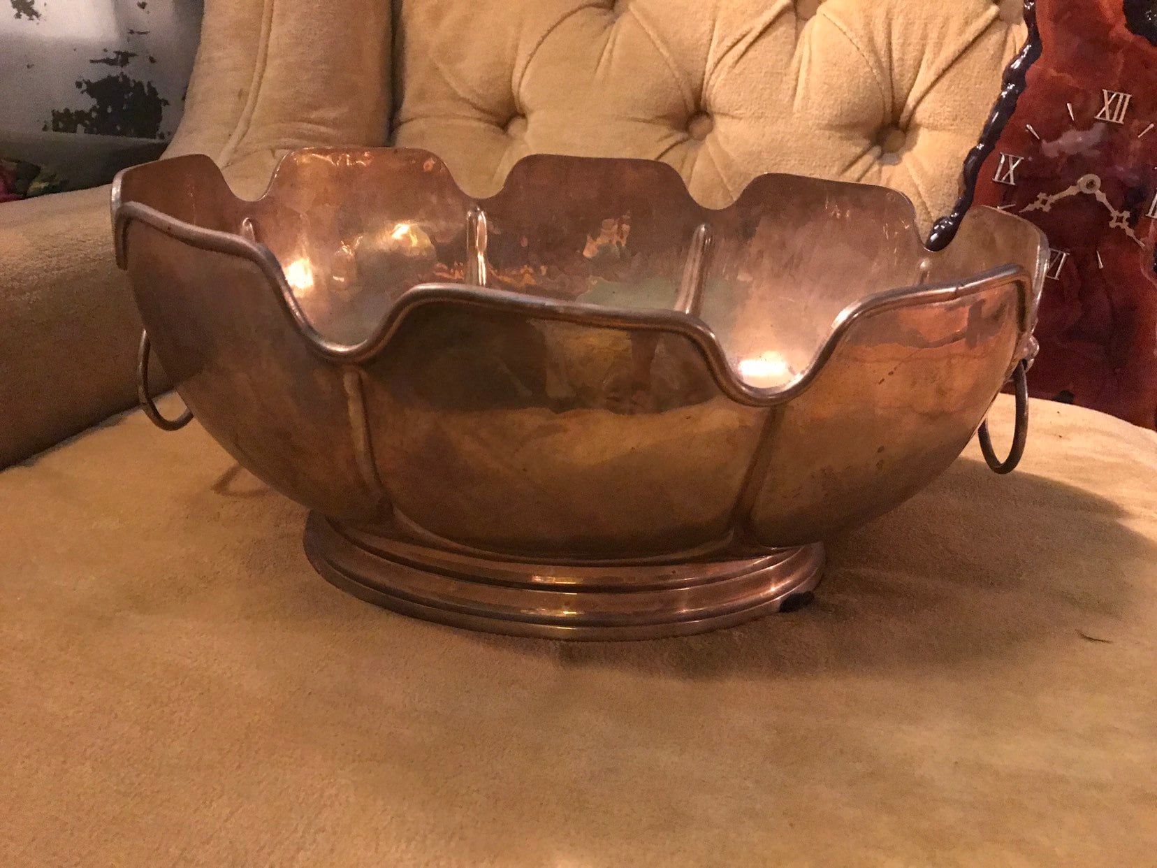Vintage Large Decorative Brass Bowl. Vintage Brass Lion Head Handle Bowl. Lions Head Brass