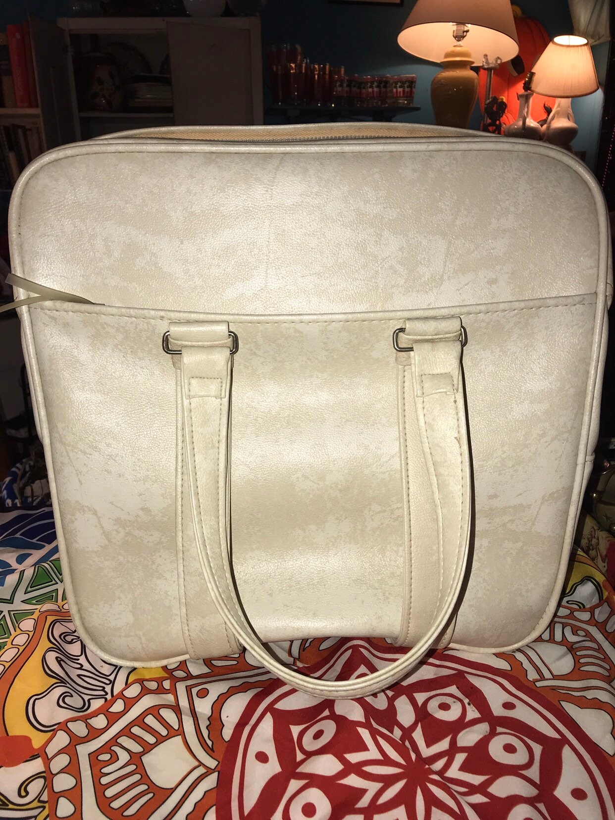 Vintage Samsonite Silhouette Weekender Travel Bag. White Samsonite