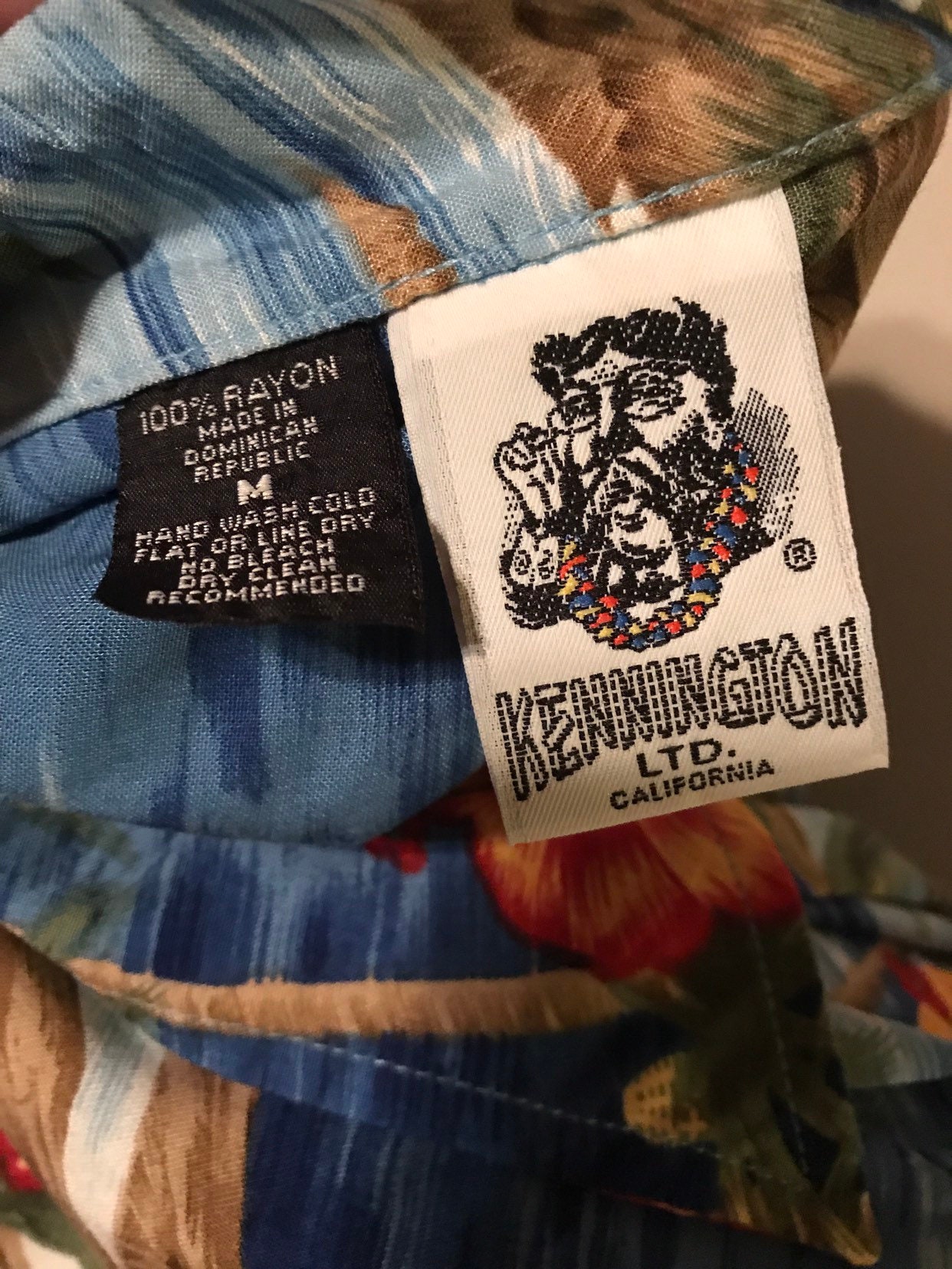 Vintage Hawaiian Shirt. Men's Hawaiian 