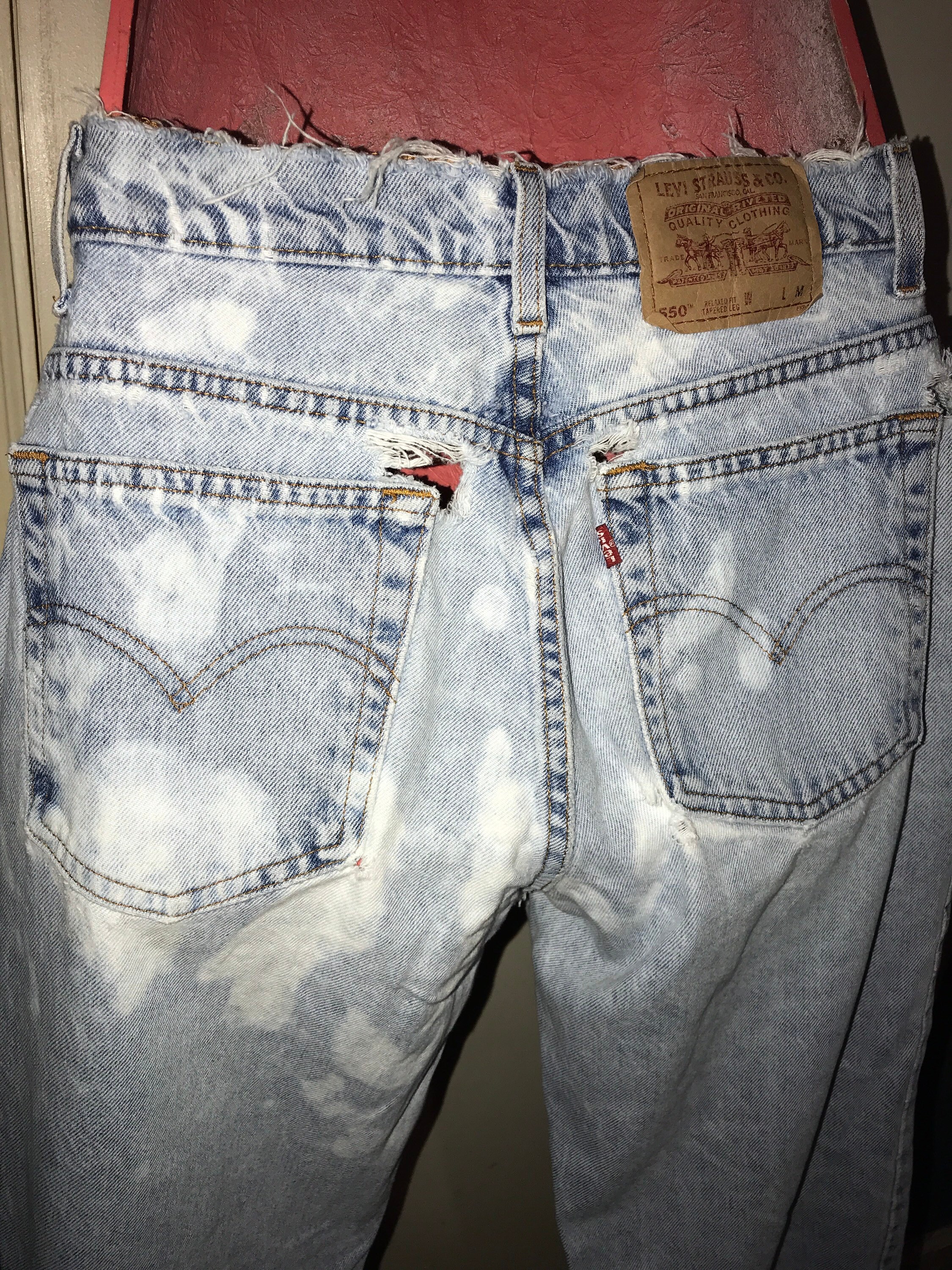 Levi bleached best sale jeans