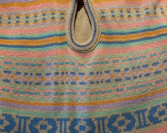 Vintage 1970’s Summer Sweater. Cute Thin Boho Sleeveless Sweater. Beige Colorful Sweater Shirt. Size Small