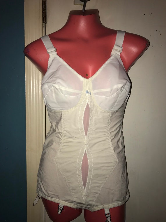 Vintage 1950’s Playtex “I Cant Believe It’s A Gird