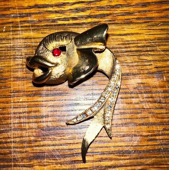 Vintage Fish Brooch. Gold Fish Brooch. Fish Brooch