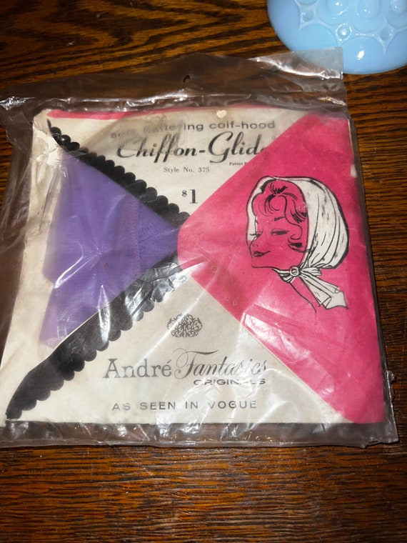 Vintage 1960’s Andre Fantasies Chiffon-Glide. NOS 