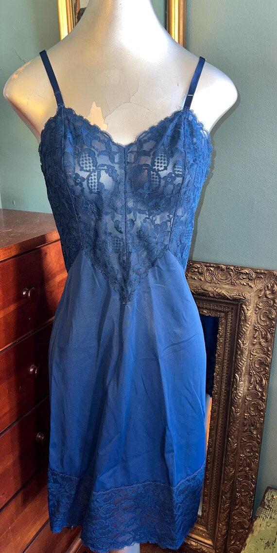 Vintage 1960’s Vanity Fair Navy Blue Slip Dress, Pretty Little Slip Dress. Size 32