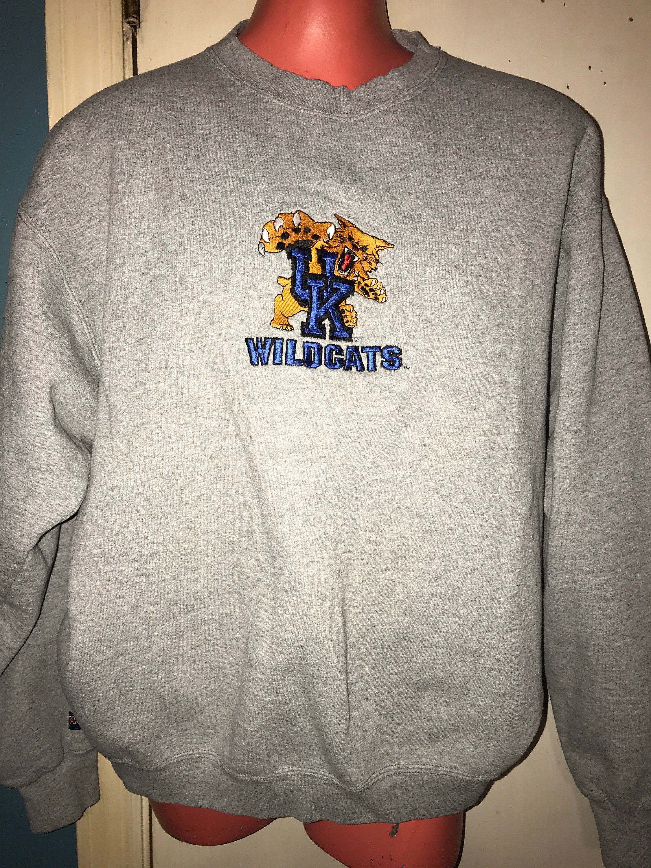Vintage Kentucky Wildcat Sweatshirt. Kentucky Wildcats. UK Embroidered ...