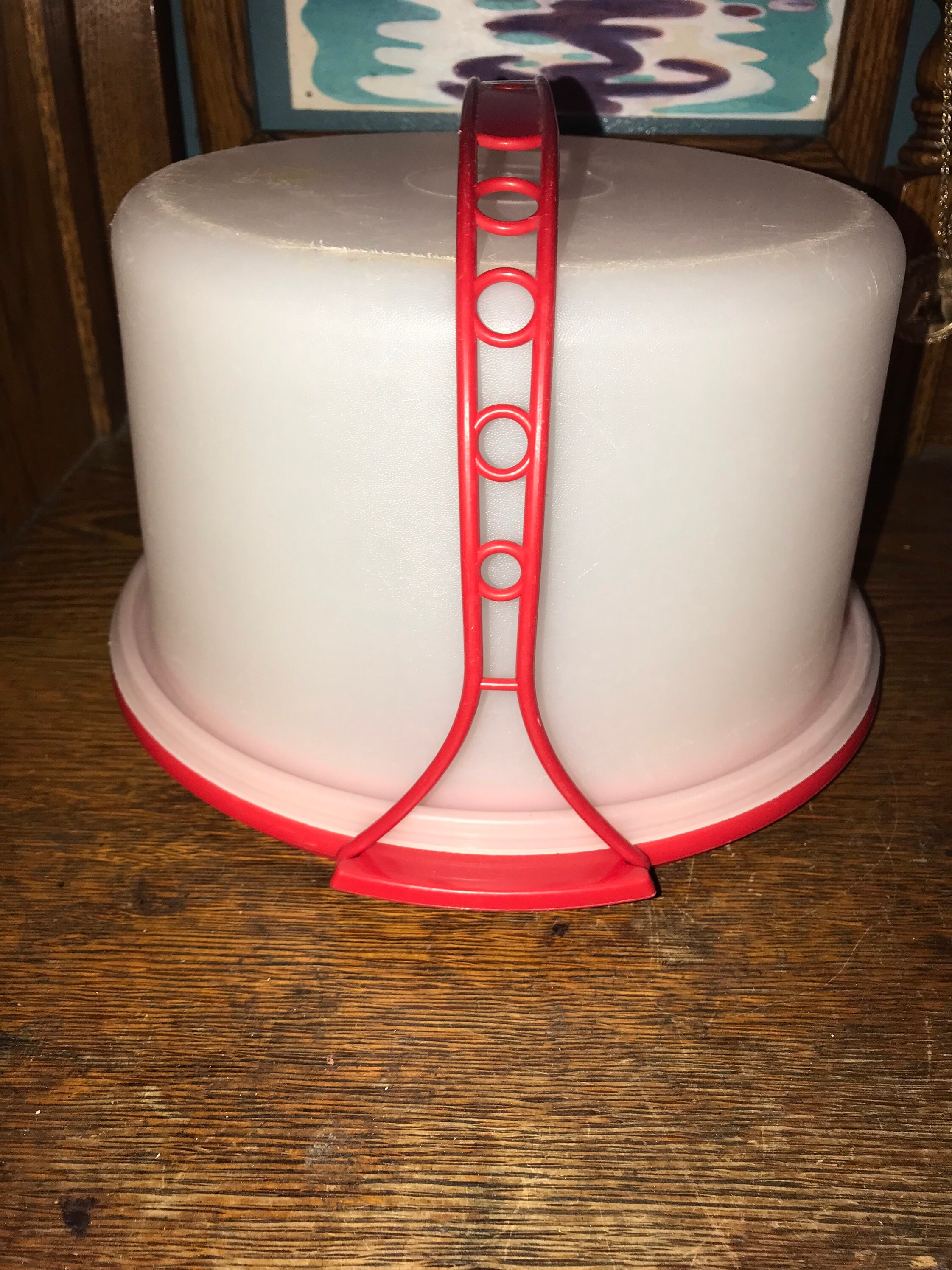 Vintage 1980’s Tupperware Red Cake Carrier. Red Tupperware Cake Holder