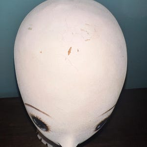 Vintage 1980’s Fiber Glass Lady Mannequin Head, Long Neck bild 3