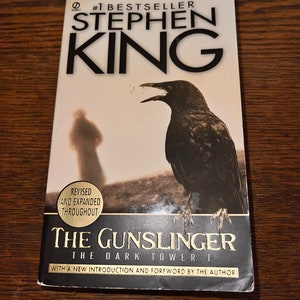 2003 The Dark Tower, The Gunslinger by Stephen King, Haunting Fantasy