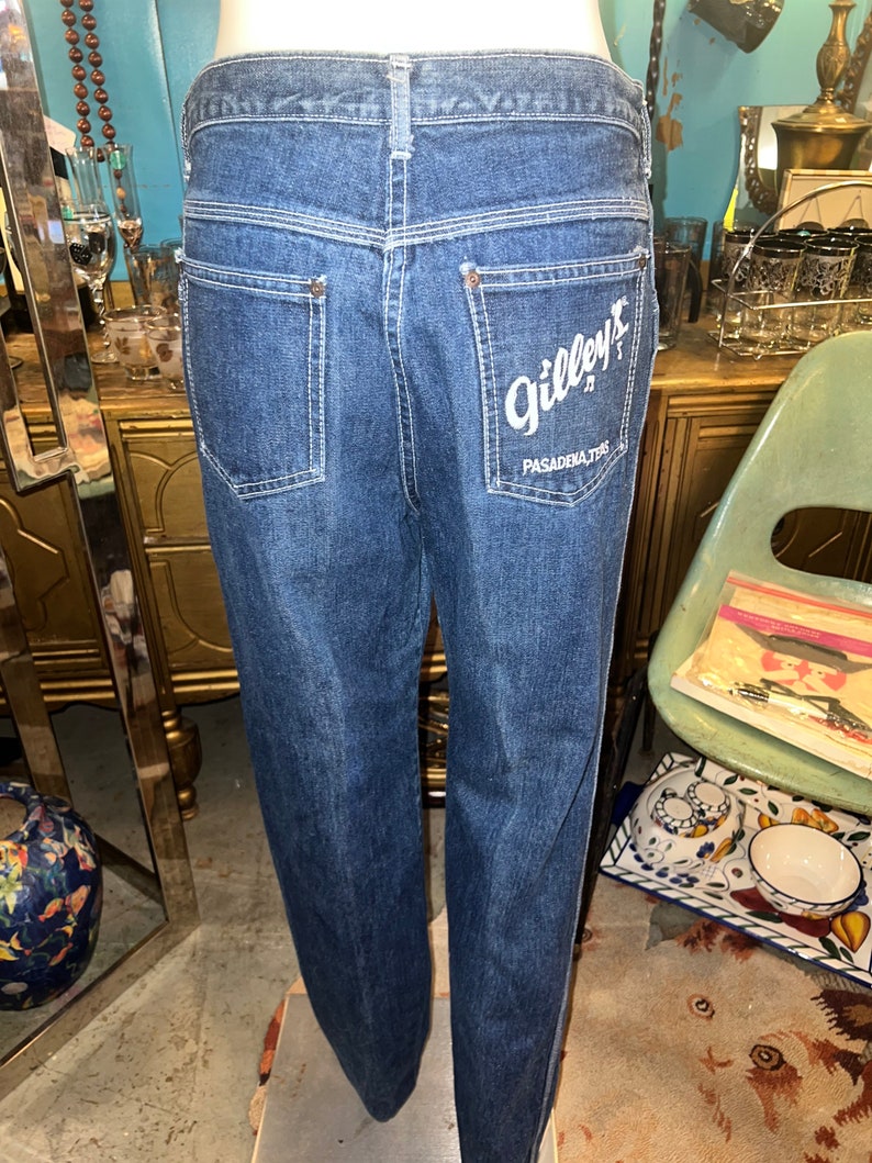 Decalcomania Nightclub Gilley's Pasadena Texas Coppia Adesivo Vintage Nightclub Gilley's Pasadena Texas - Coppia Di Decalcomanie Stile Retrò, Vinile Colorato Adesivi Vintage - Foto 5