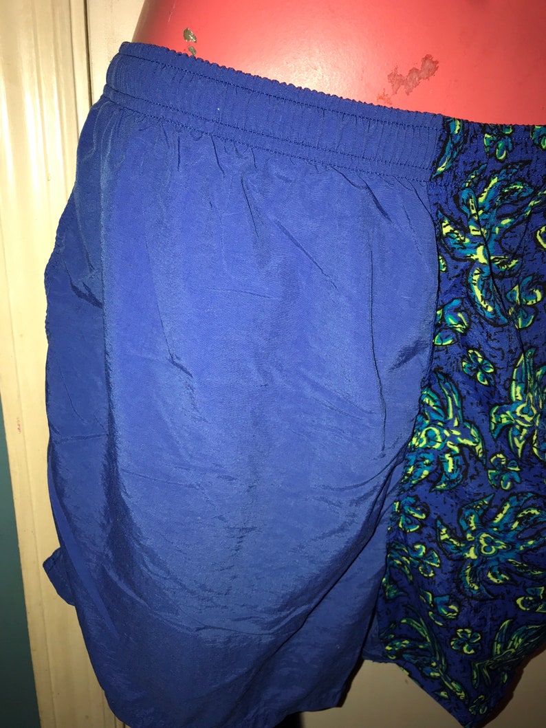 Vintage Blue Swim Trunks With Palm Trees. Blue Sutter and Grant Swim Trunks. Old School Short Mens Swim Trunks. Size XL image 2