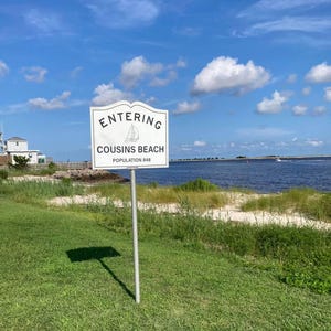 Cousins Beach Sign Poster Template: Summer Party Decor (canva Pro