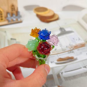 Mini Glass Flower Bouquet, Glass Birth Month Flower, Handcrafted Glass Figurine, Flower Figurine, Birthday Commemorative Gifts, Gift for Mom