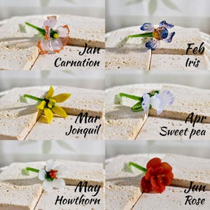 Mini Glass Flower Bouquet Set, Birth Month Flower Bouquet, Mini Flower Figurine, Home Decor Gift for Mom, Anniversary Birthday Wedding