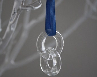 blown glass interlocking wedding band ornament