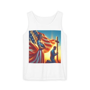 愛国的なユニセックスタンクトップ、フリーダムTシャツ、メモリアルデーアパレル、アメリカーナギフト、アメリカ国旗シャツ