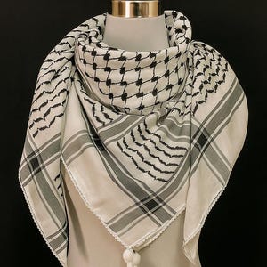 Classic Black and white Palestinian Kuffiyeh scarf with tassels Nice quality kuffiyeh Palestinian  Gift