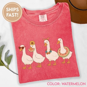 Summer Goose shirt, Hello Summer t-shirt, Summer Vibes, Goose Lover, Beach Vibes, Vacation, Animal Lover tees C920