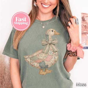 Faux Patchwork Grandmacore Goose T-Shirt – Easter graphic tee, floral retro coquette duck shirt, cottagecore gingham spring tee G321_1 image 4