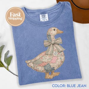 Faux Patchwork Grandmacore Goose T-Shirt – Easter graphic tee, floral retro coquette duck shirt, cottagecore gingham spring tee G321_1 image 3