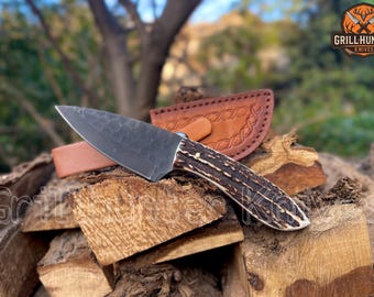 Cuchillo desollador de acero inoxidable forjado a mano | Mango de asta de ciervo | Funda de cuero | Cuchillo para exteriores y bushcraft | Regalo para él